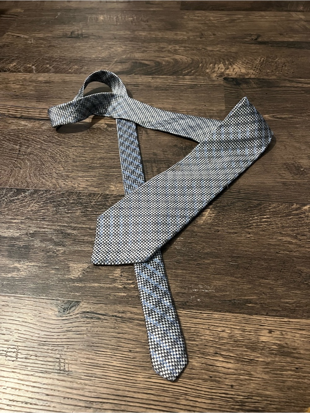 Silk XMI Men's Blue & Grey Patterned Necktie Classic Business Style